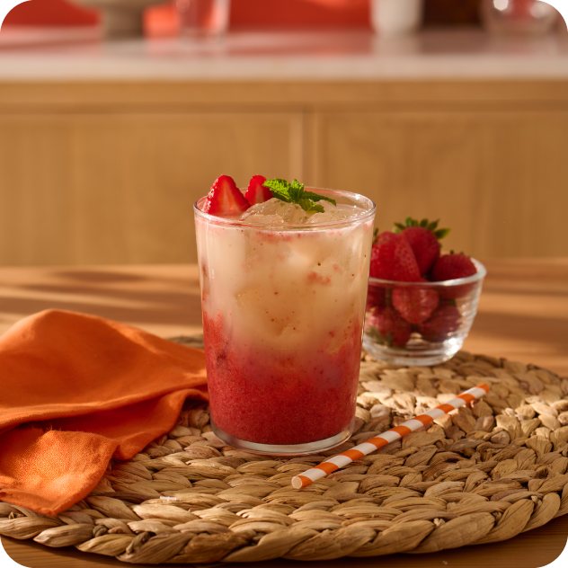 strawberries and cream oatmilk refresher